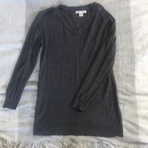 Heather grey long sleeved sweater